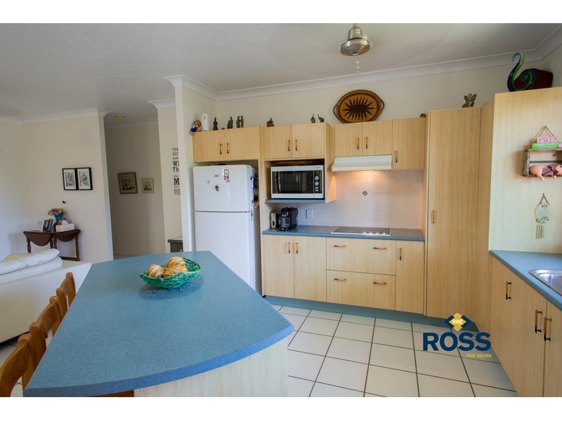 3 Pacific Avenue, Bushland Beach QLD 4818