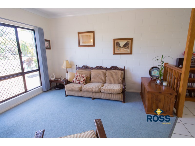 3 Pacific Avenue, Bushland Beach QLD 4818