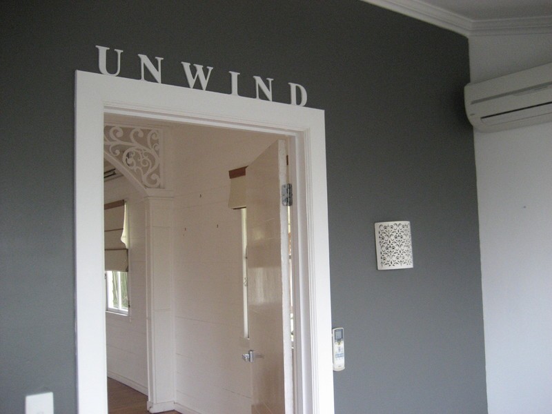 23 Humphrey St, West End QLD 4810