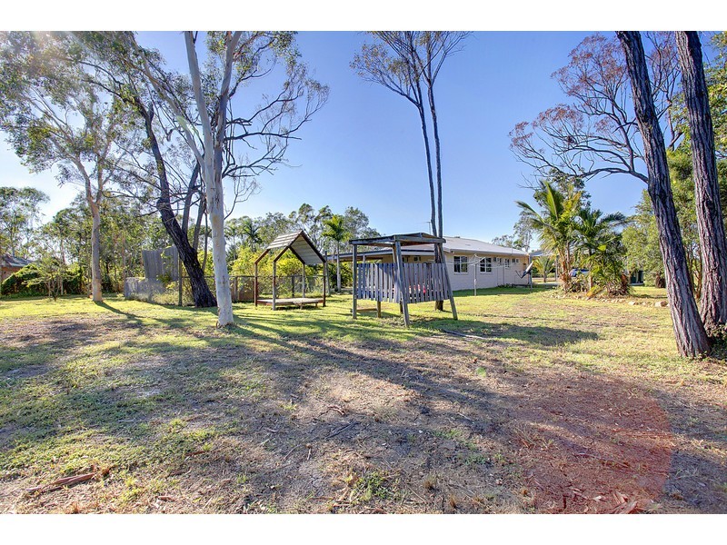 16 Bahama Court, Mount Low QLD 4818