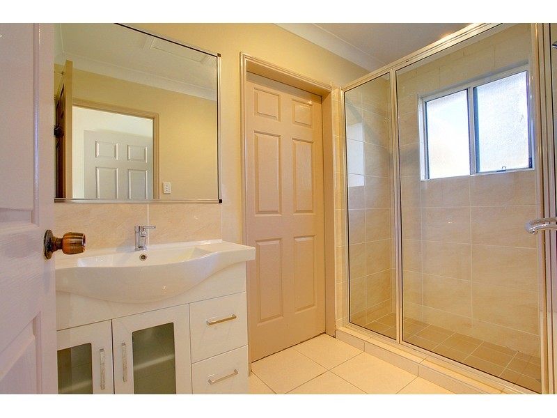 16 Bahama Court, Mount Low QLD 4818