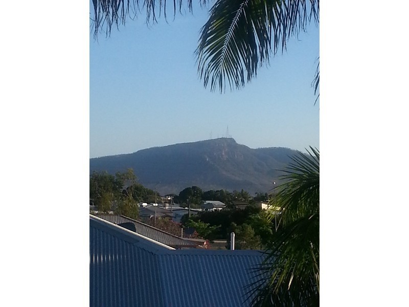 8/11 Vaughn Street, West End QLD 4810