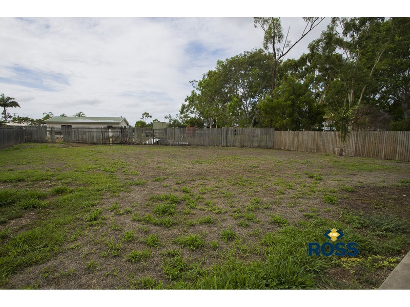 11 Gardiner Court, Kelso QLD 4815