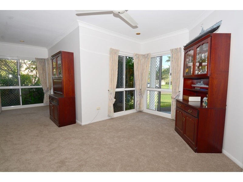 1 Tara Court, Thuringowa Central QLD 4817