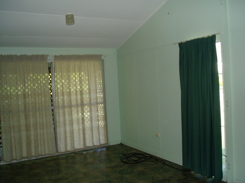 30 Garner Road, Kirwan QLD 4817