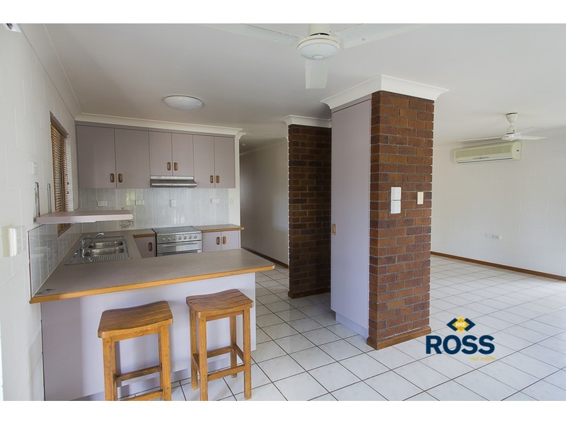 2 Bailey Court, Rasmussen QLD 4815