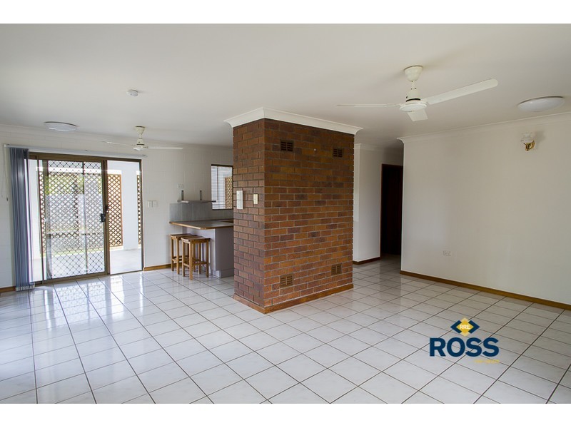 2 Bailey Court, Rasmussen QLD 4815