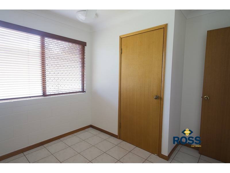 2 Bailey Court, Rasmussen QLD 4815