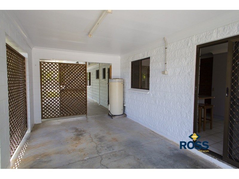 2 Bailey Court, Rasmussen QLD 4815