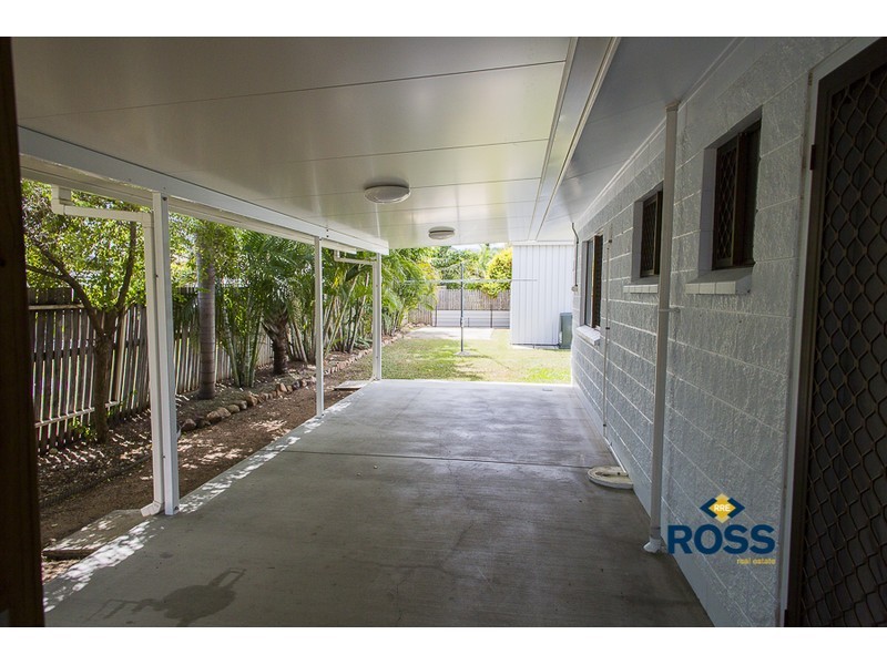 2 Bailey Court, Rasmussen QLD 4815