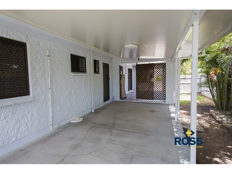 2 Bailey Court, Rasmussen QLD 4815