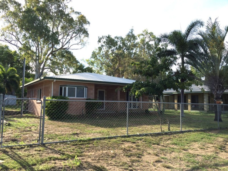 38 Whiting Court, Cungulla QLD 4816