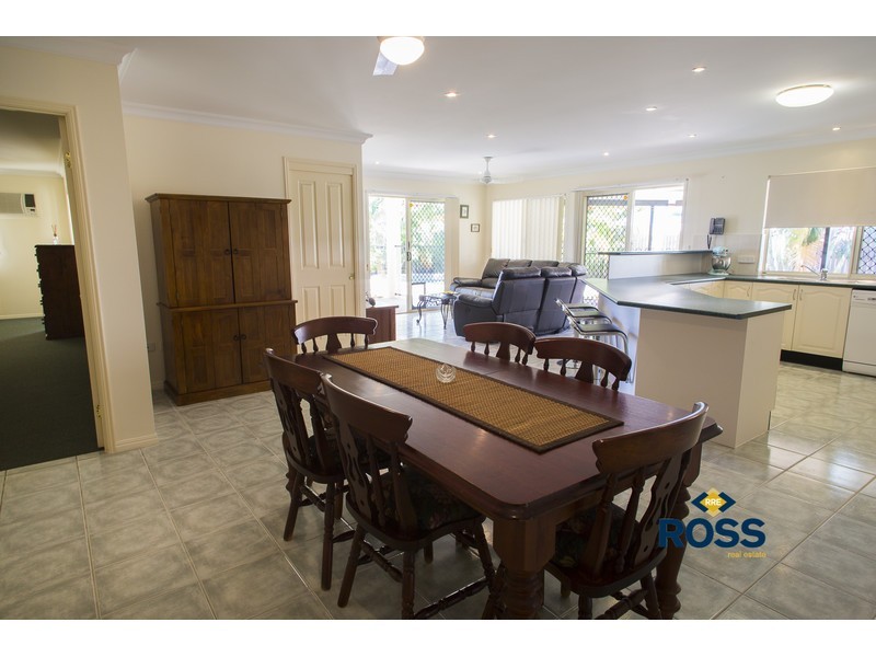 75 Squires Crescent, Kirwan QLD 4817