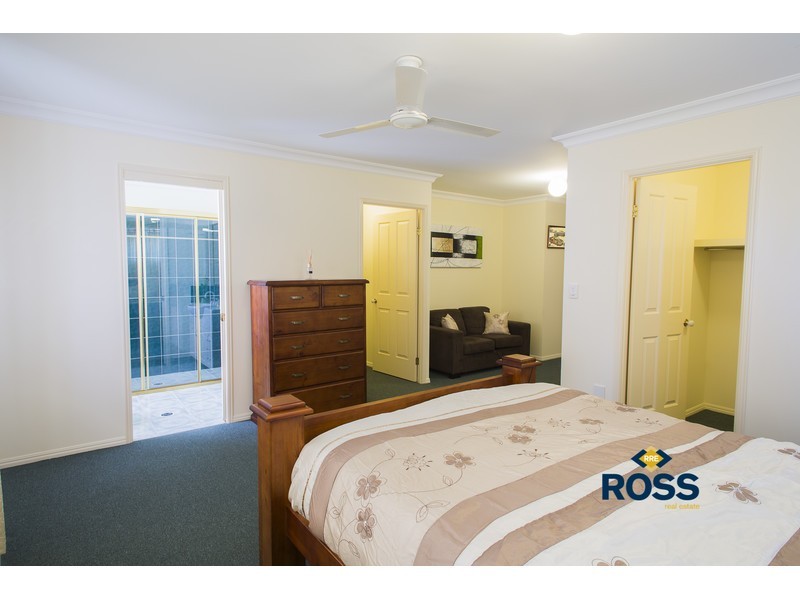 75 Squires Crescent, Kirwan QLD 4817