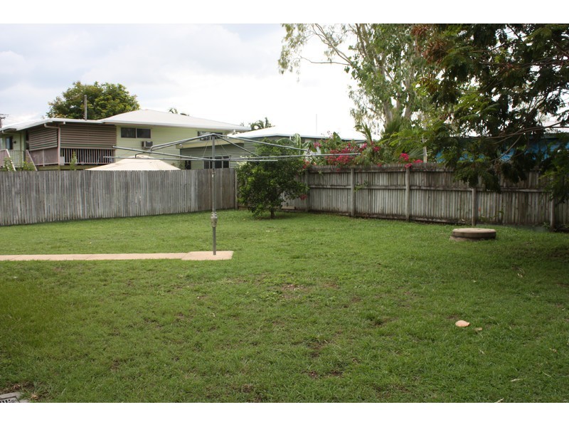 27 Cabot Street, Aitkenvale QLD 4814