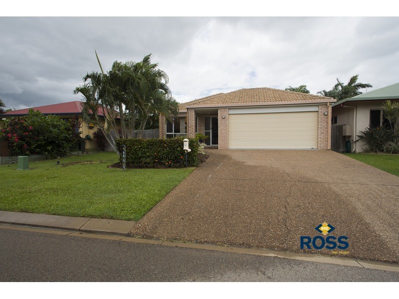 13 Blue Lake Court, Kirwan QLD 4817