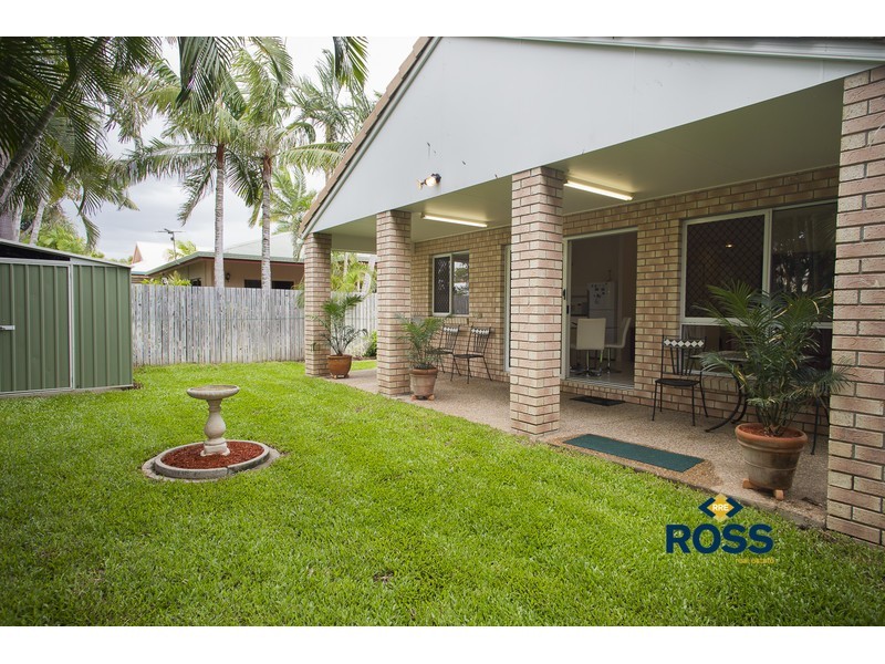 13 Blue Lake Court, Kirwan QLD 4817