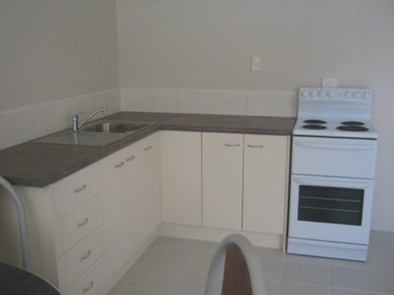 1/173 Nathan Street, Cranbrook QLD 4814