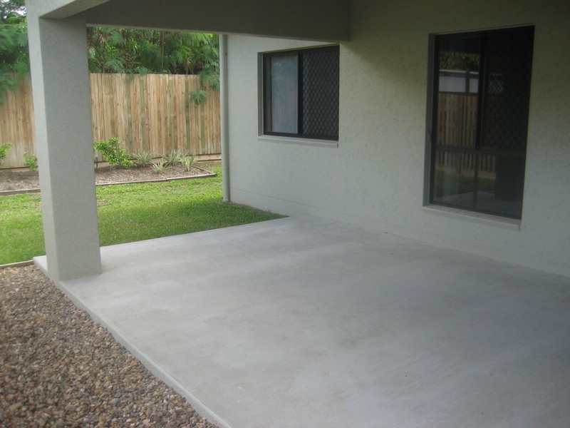 13 Fellowship Place, Rasmussen QLD 4815