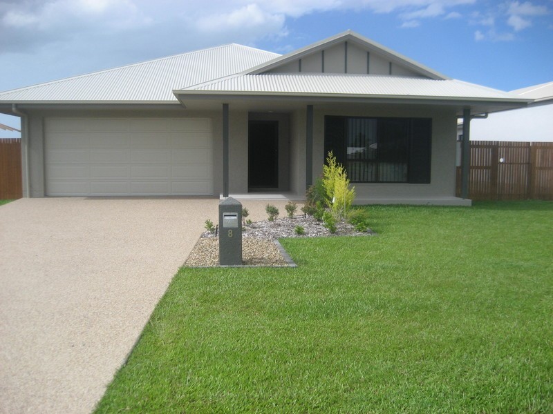 8 Diversity Street, Rasmussen QLD 4815