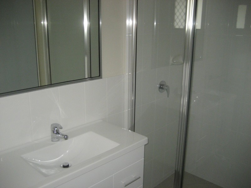 8 Diversity Street, Rasmussen QLD 4815