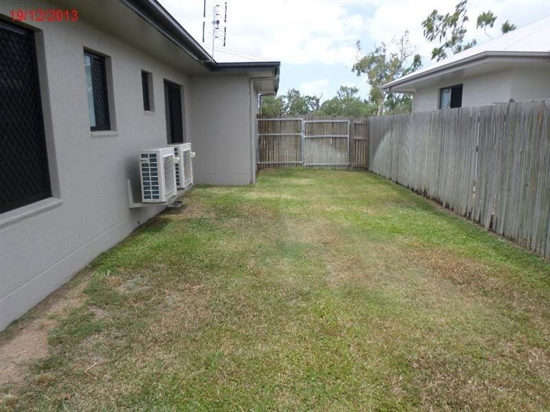 Bohle Plains QLD 4817