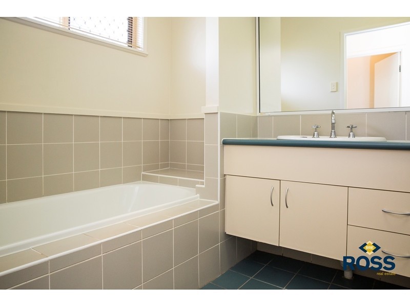 11 Jondaryn Court, Annandale QLD 4814