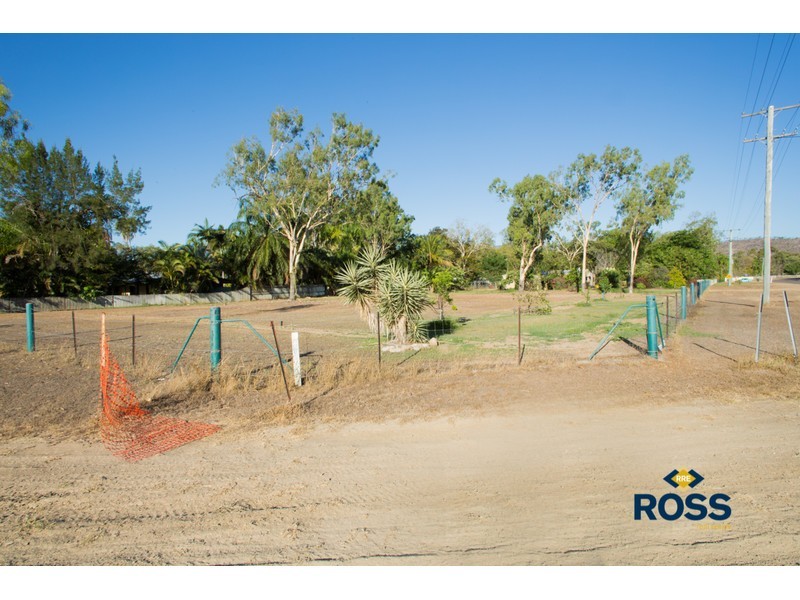 26 Oldenburg Place, Kelso QLD 4815