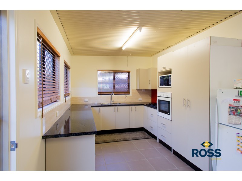 26 Oldenburg Place, Kelso QLD 4815