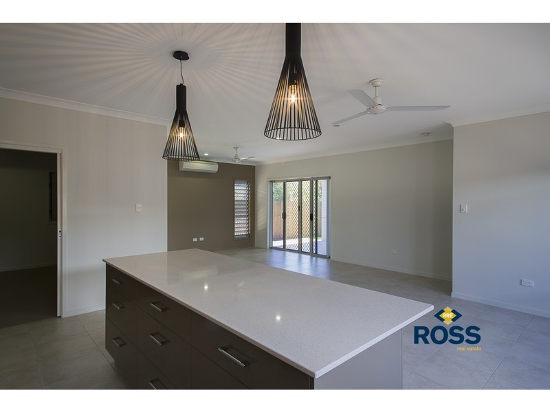 34 Poinsettia Drive, Bohle Plains QLD 4817