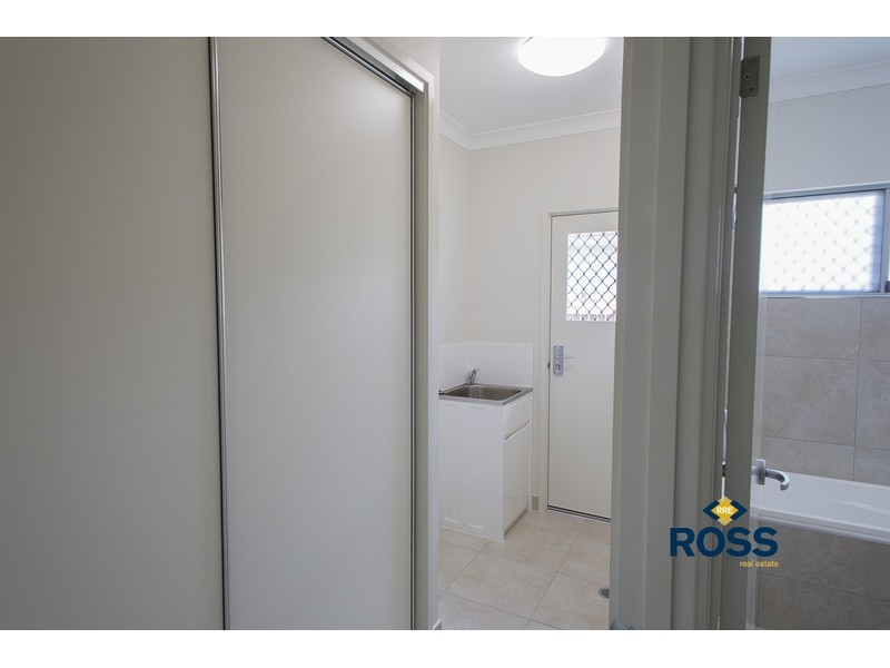 34 Poinsettia Drive, Bohle Plains QLD 4817