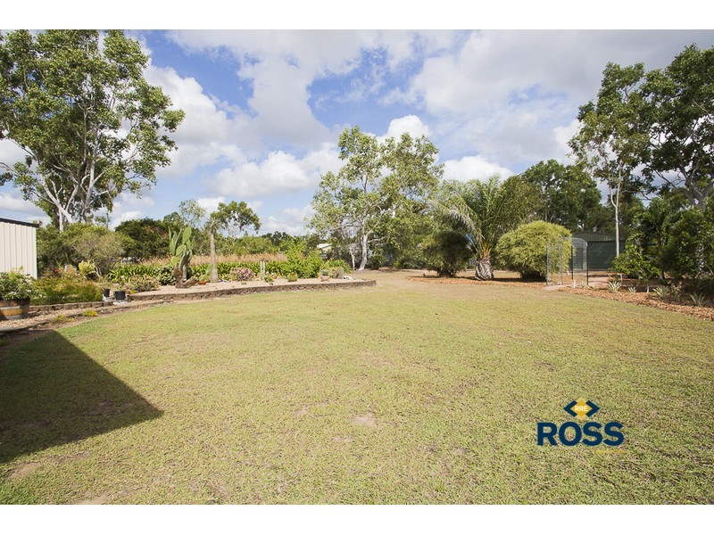 11 Loriston Road, Mount Low QLD 4818