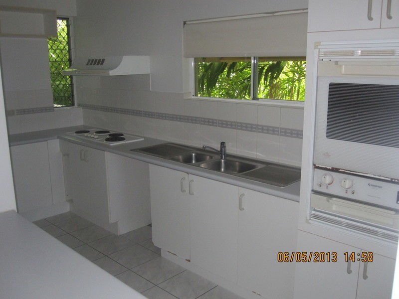 1/377 Stanley Street West, North Ward QLD 4810