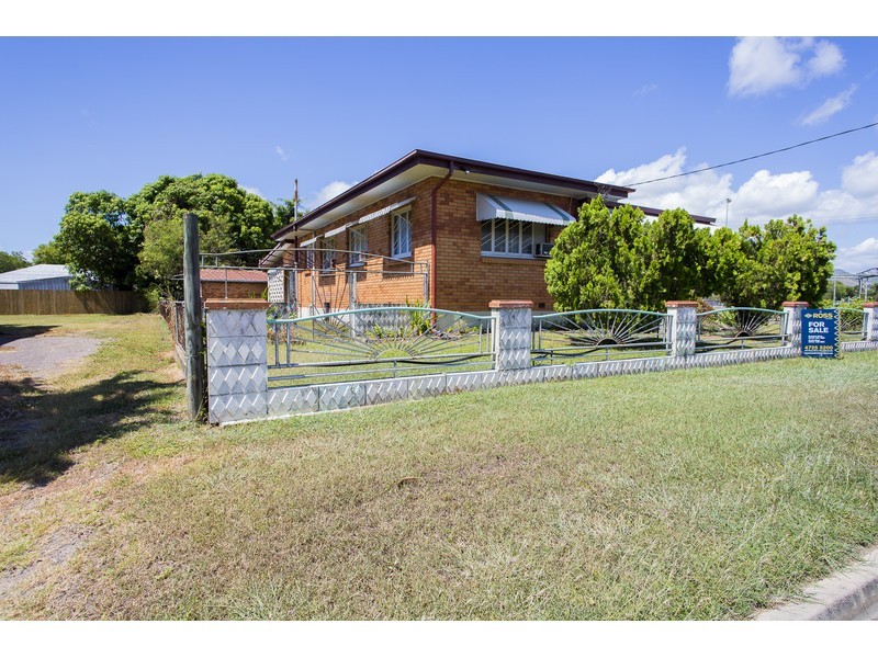 18 – 20 Macintosh Street, Hermit Park QLD 4812