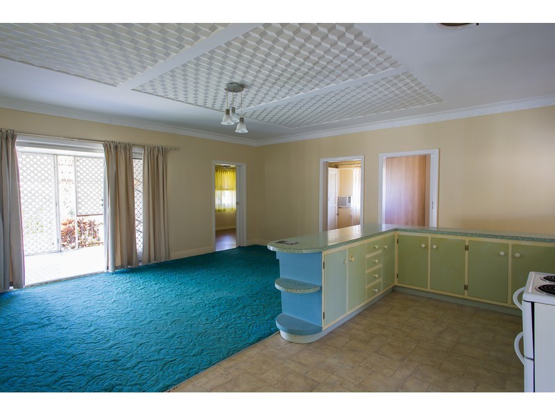 18 – 20 Macintosh Street, Hermit Park QLD 4812