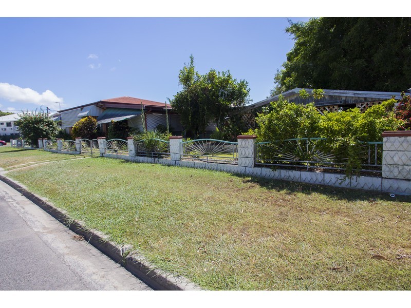 18 – 20 Macintosh Street, Hermit Park QLD 4812