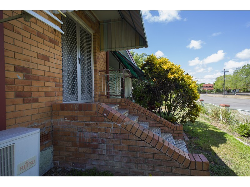 18 – 20 Macintosh Street, Hermit Park QLD 4812