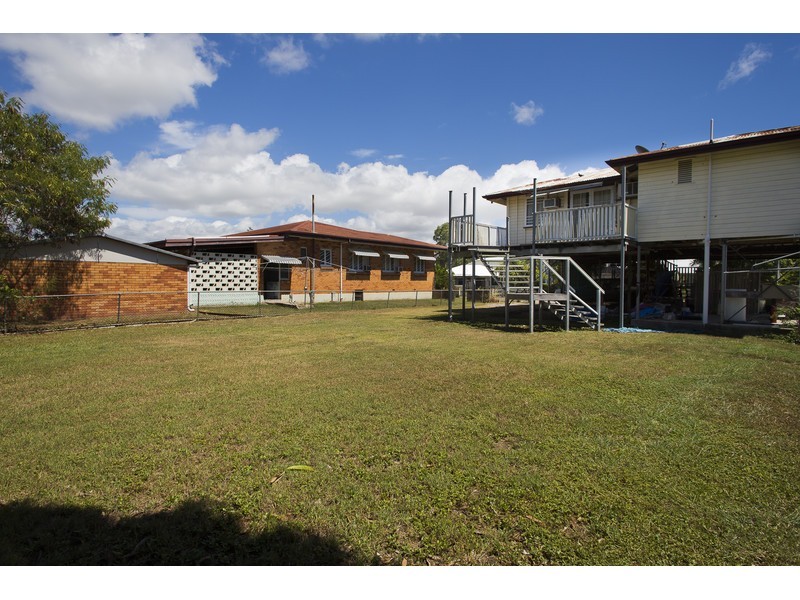 18 – 20 Macintosh Street, Hermit Park QLD 4812