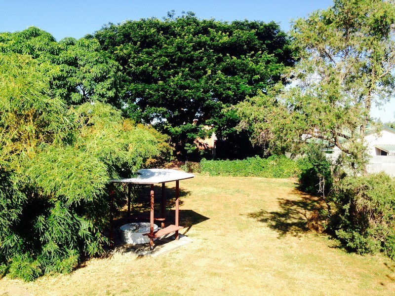 40 Grosvenor Street, Pimlico QLD 4812