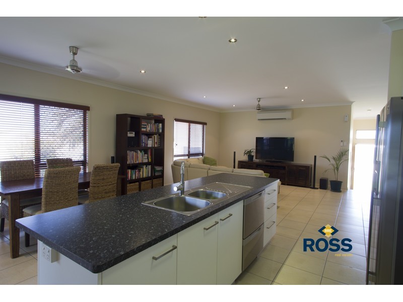 3 Girraween Avenue, Douglas QLD 4814