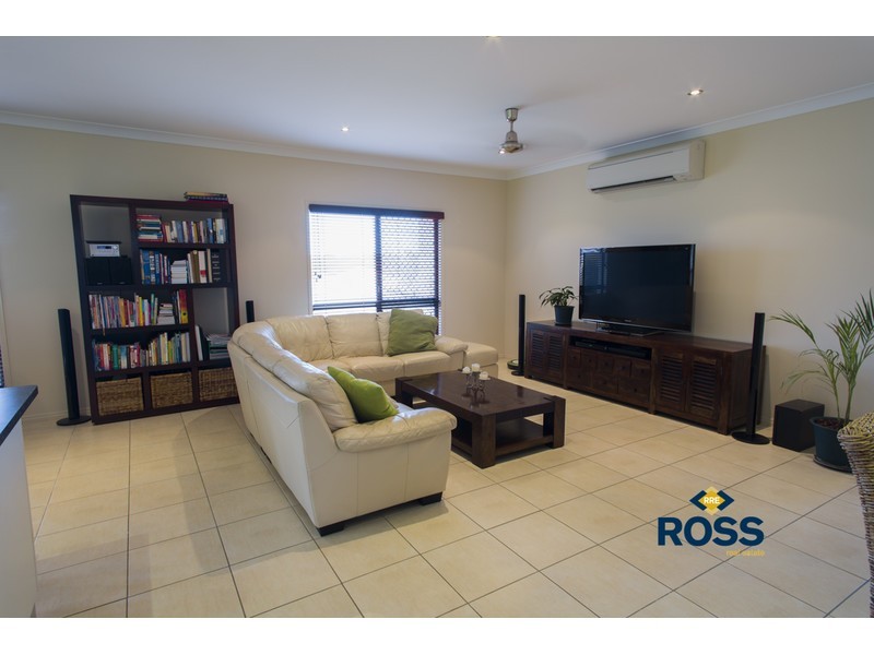 3 Girraween Avenue, Douglas QLD 4814