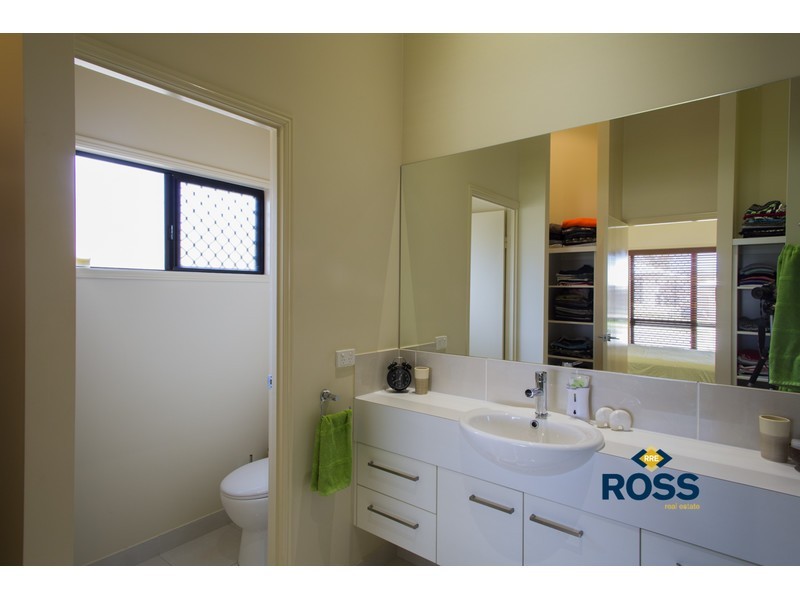 3 Girraween Avenue, Douglas QLD 4814