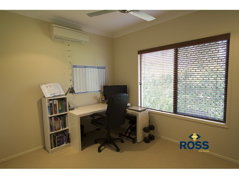 3 Girraween Avenue, Douglas QLD 4814