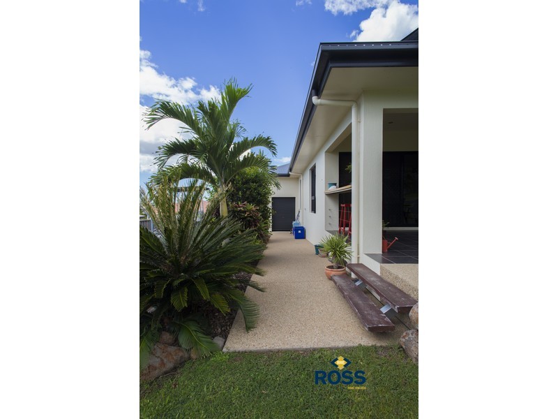 3 Girraween Avenue, Douglas QLD 4814