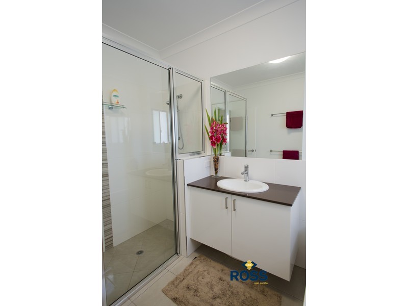 68-70 Marquise Circuit, Burdell QLD 4818