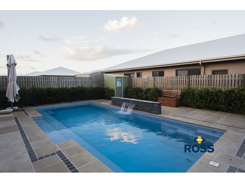 68-70 Marquise Circuit, Burdell QLD 4818