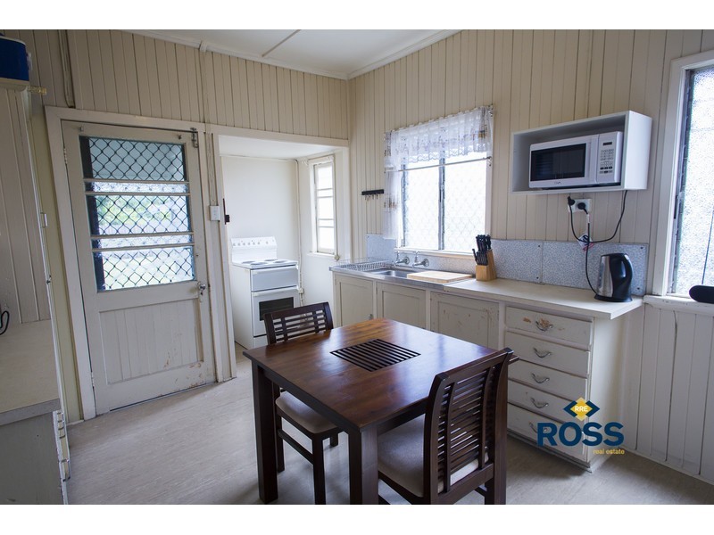 77 Halifax Street, Garbutt QLD 4814