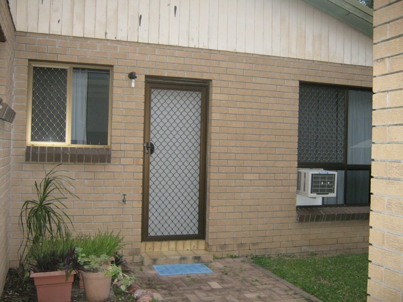 3/54 Armstrong, Hermit Park QLD 4812