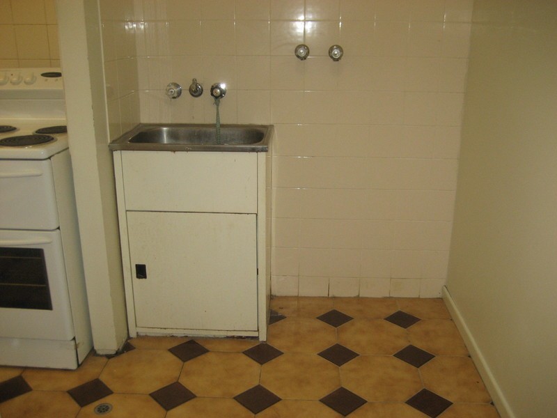 3/54 Armstrong, Hermit Park QLD 4812