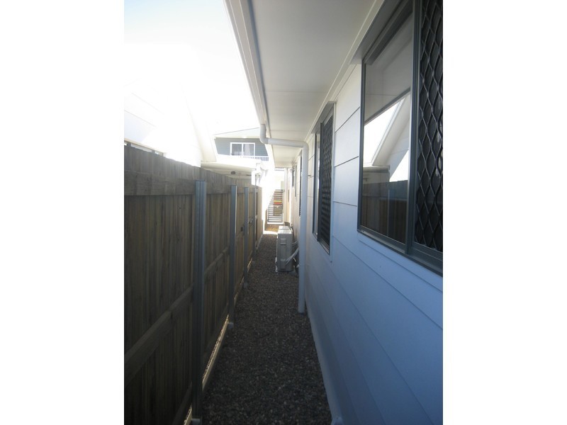 10 Goode Lane, Oonoonba QLD 4811